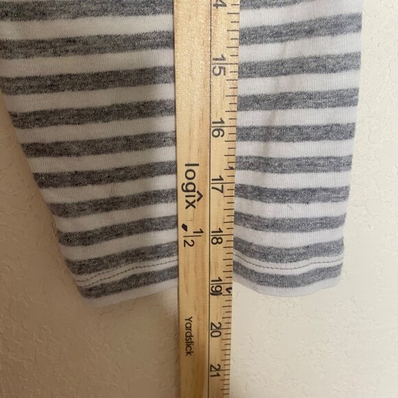 Duluth Tunic Top Womens IX Striped Gray White Cotton Comfy - Picture 11 of 12